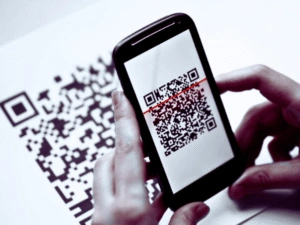 SKAITYTUVAI SU QR KODŲ IR VEIDO ATPAŽINIMU